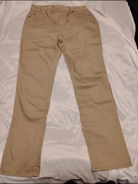 Denver Hayes Straight-Leg Pants in Khaki/Tan